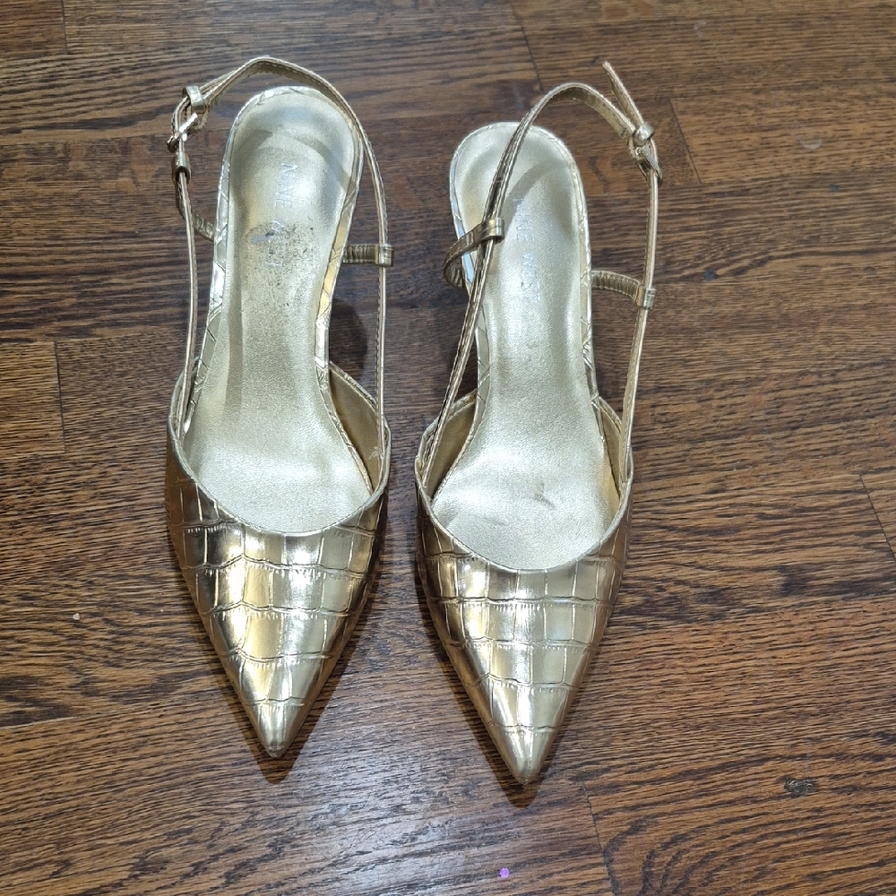 Elegant Gold Women's Slingback Heels